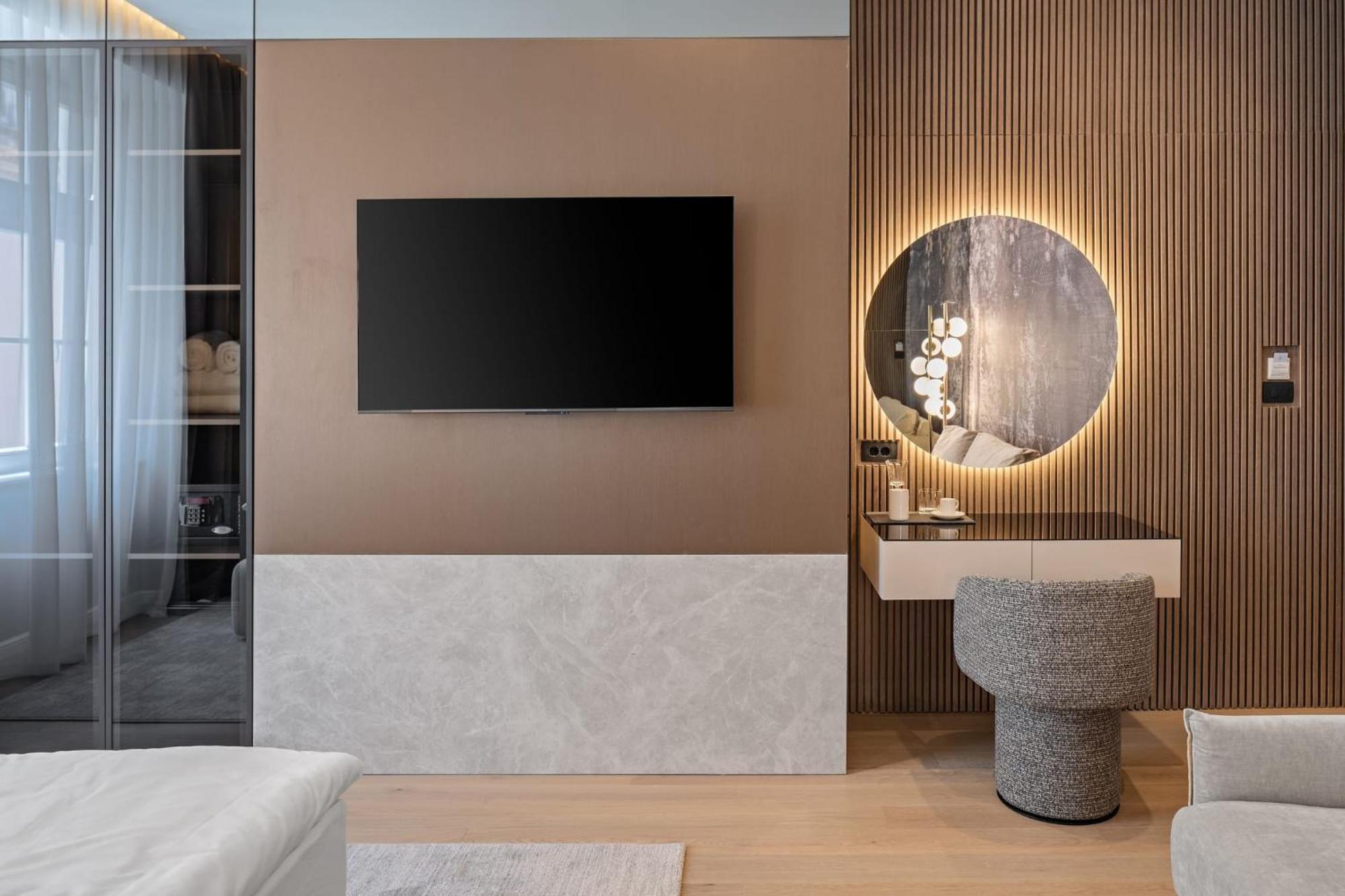 Monamel Luxury Suites Σπλιτ Εξωτερικό φωτογραφία